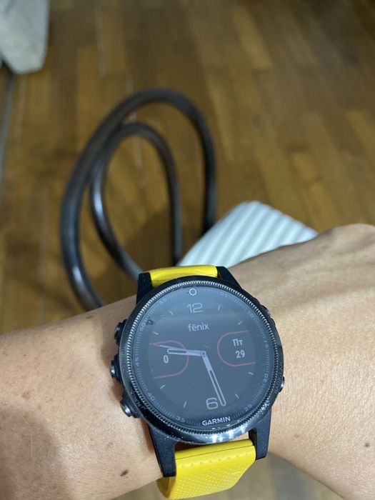 Garmin fenix 5s