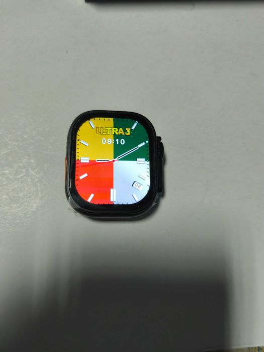 Ceas smart cu casti bluetooth si bratari