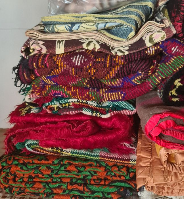 Родопски одеяла, булани, китеници