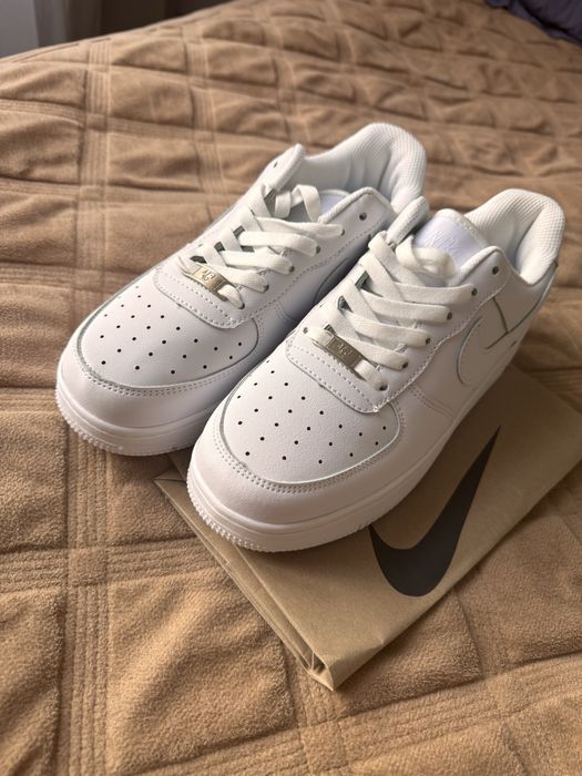 Кроссоки белые Nike