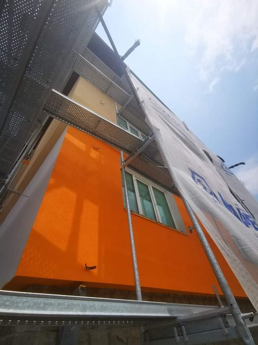 Рамково фасадно скеле  под наем!