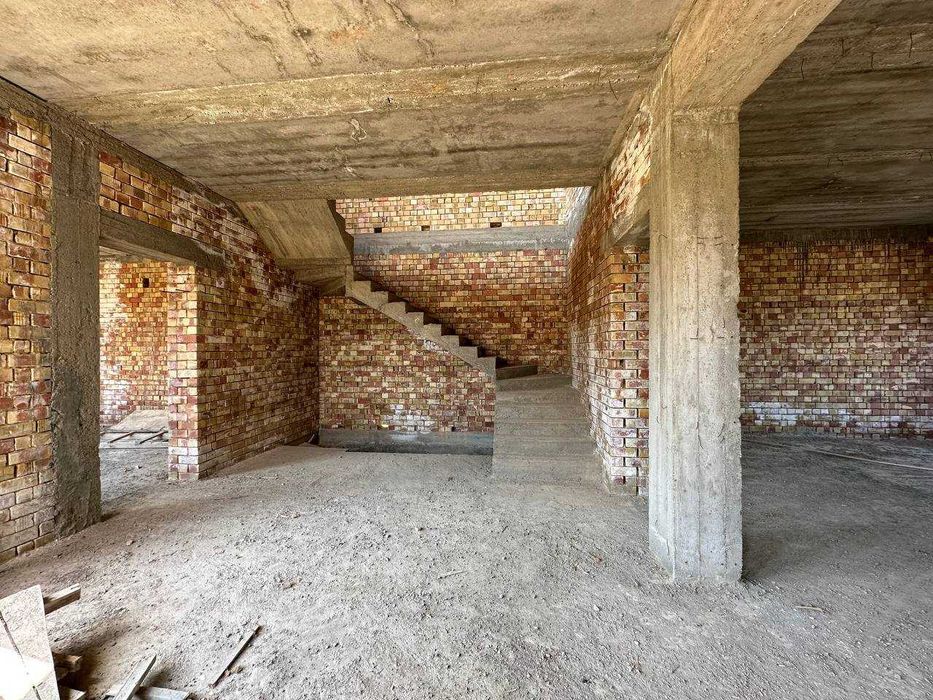 Продается дом (коробка) на ЛИМОНАРИЙ (АиГ)