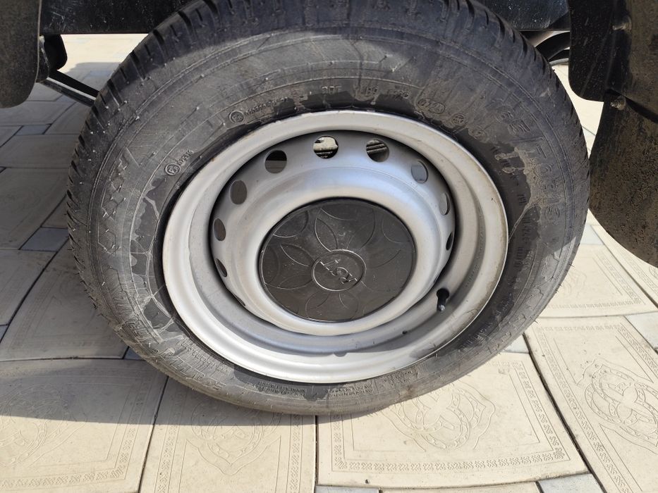 Запаска 165/70 R13