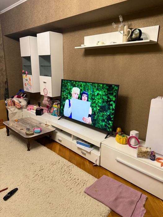 Белая мебель в комнату