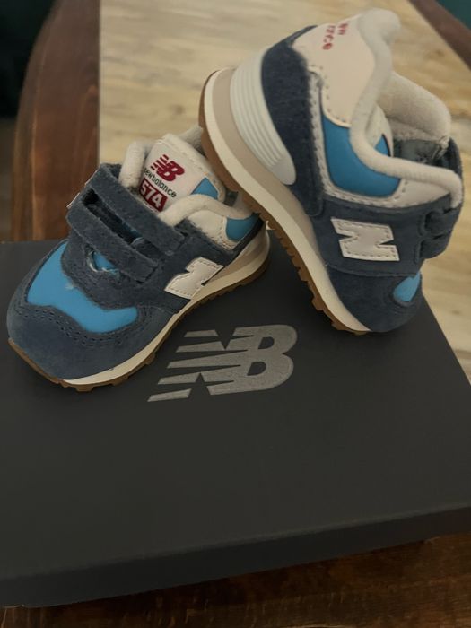 Бебешки обувки New Balance 574
