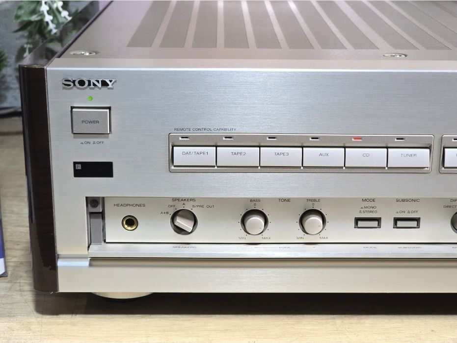 Amplificator SONY TA-F707 ES, gold șampanie, laterale lemn , Japan