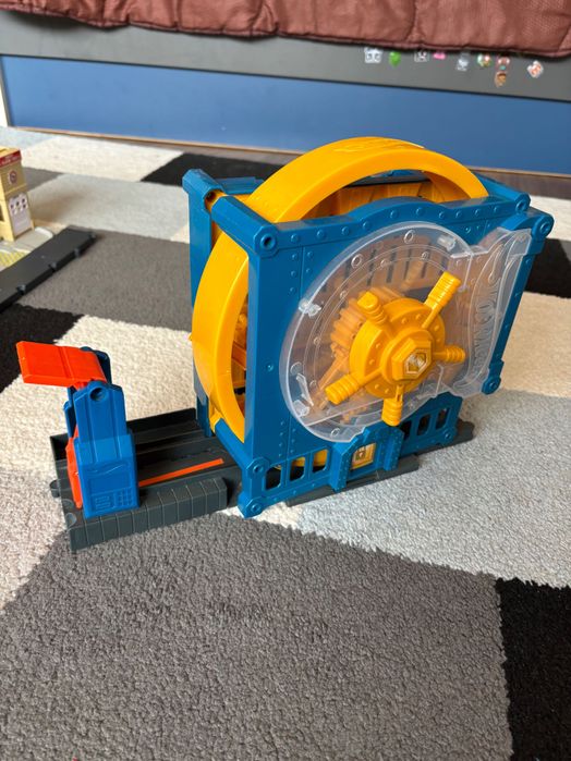 Hot wheels писти