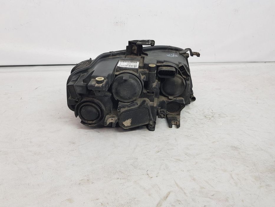 Far stanga halogen Audi A4 B8 dupa 2008