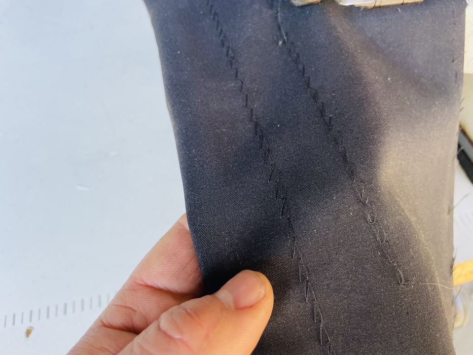 Masina de cusut stafir tiv ascuns pikir