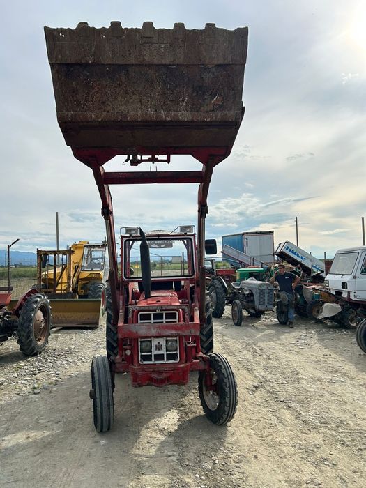 Tractor International cu in Incarcator