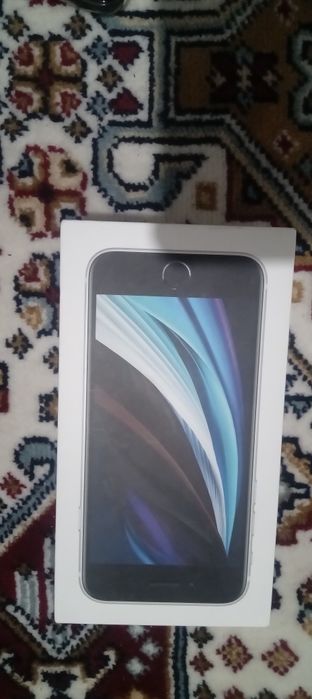 Apple iPhone SE 2022 64Gb