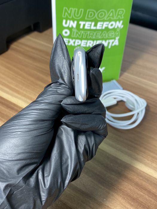 Apple Watch 10 / 46 mm / GPS / Silver |