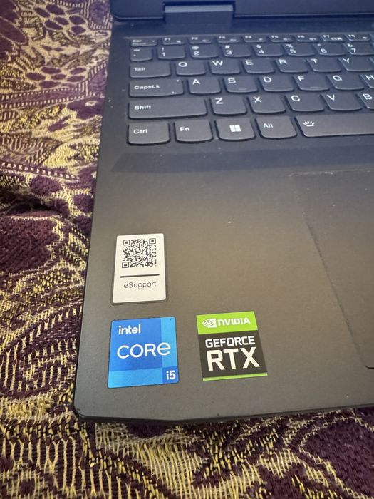 Vand Leptop Gaming Lenovo i5 generatia 12 IdeaPad 3 15IAH7
