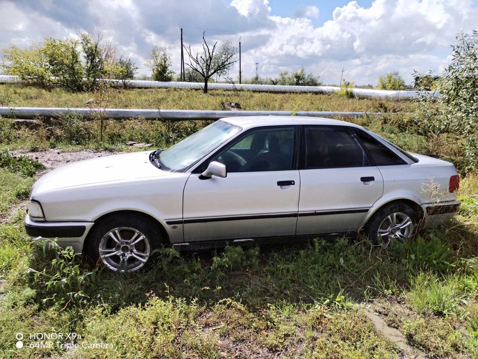 Продаётся AUDI 80