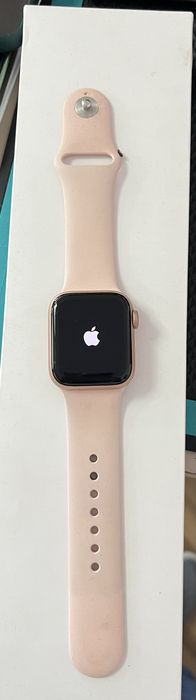 Apple watch SE, pink, 40mm