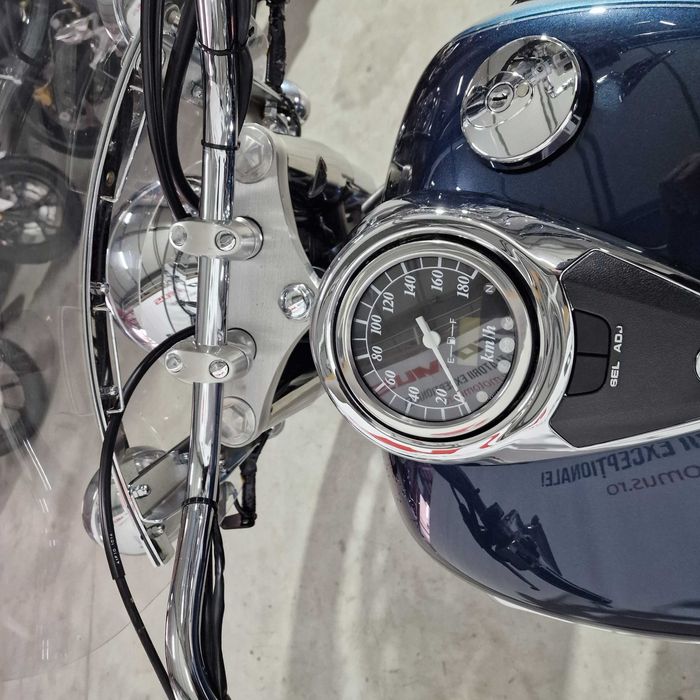 Motocicleta Suzuki Volusia VL800 | S04549 | motomus.ro