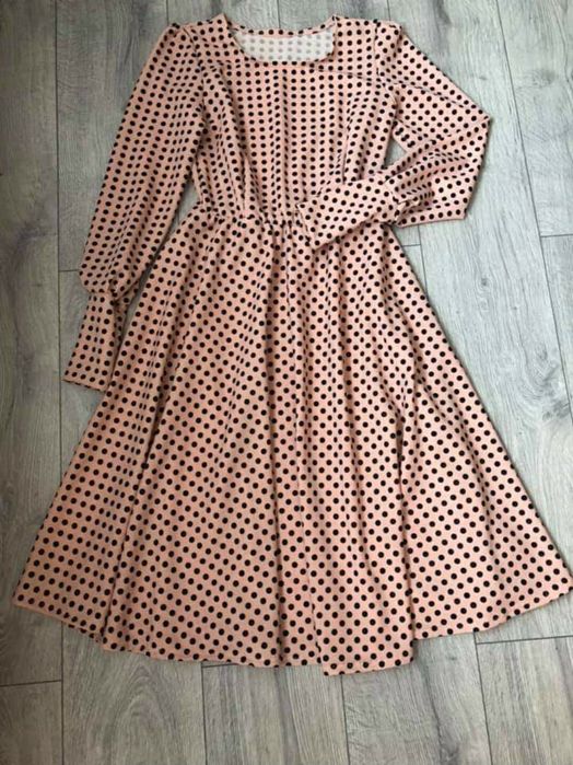 Rochie roz cu buline negre