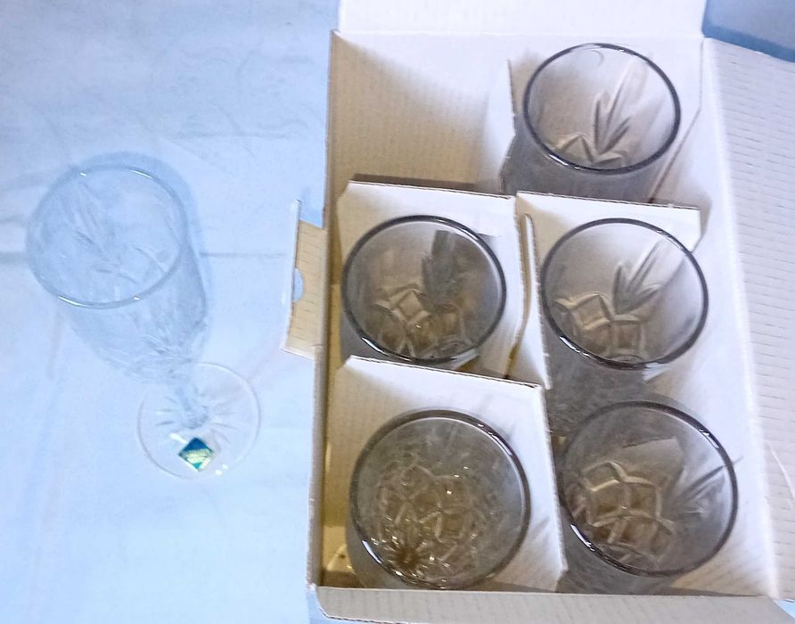 Set 6 pahare pentru șampanie din CRISTAL de Bohemia 24% PbO, model Cortina – nefolosite.