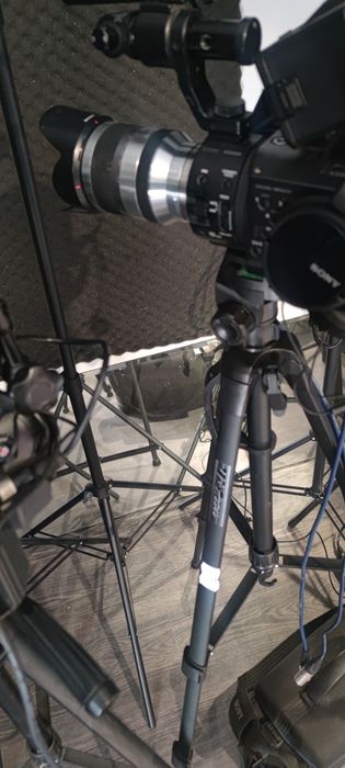 obiectiv 18-200 sony