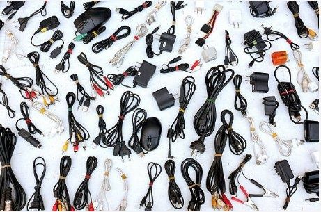 Incarcator laptop ieftin..