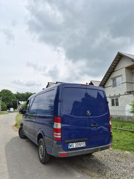 Vând sau schimb cu ceva mai lung Mercedes sprinter 316 cdi