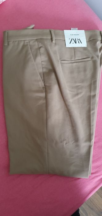Pantaloni zara, marimea 44