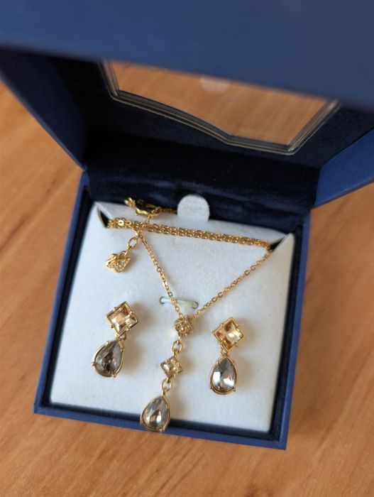 Set colier și cercei Swarovski