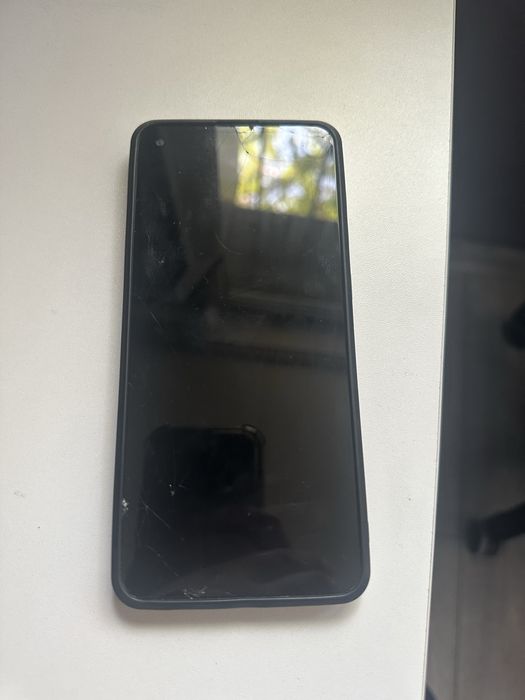 Samsung A21s в хорошем состояние