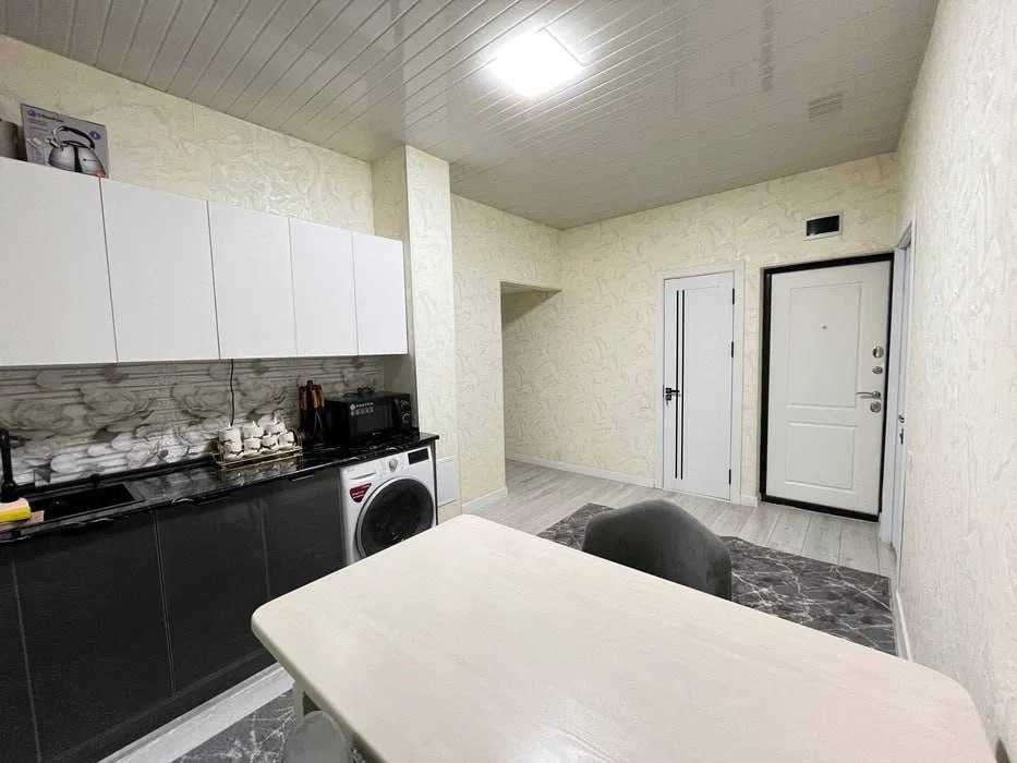 Сдаётся 2-комн квартира  Шайхантахурском районе!