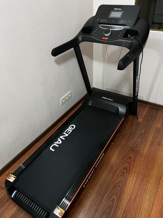 Беговая дорожка Genau