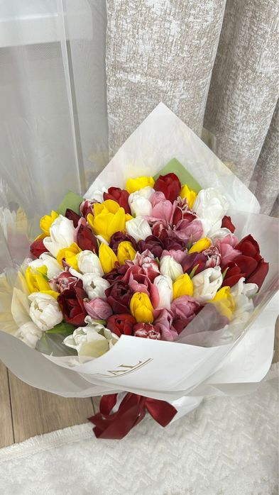 Цветы/ букет /.        .