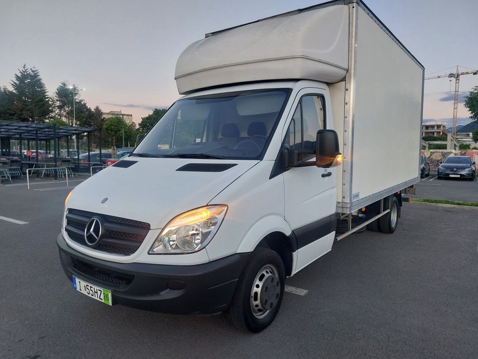 Mercedes Sprinter // Cub Lift // Recent adusa //