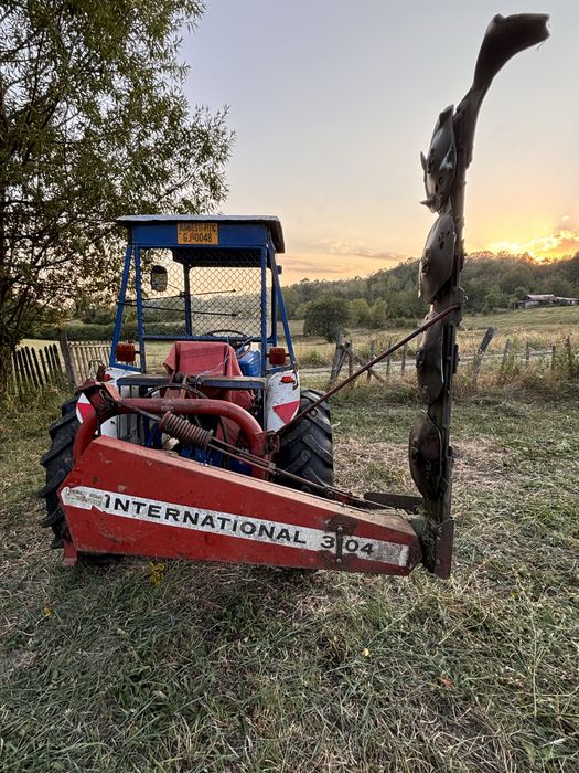 Cositoare international 3104 hidraulica