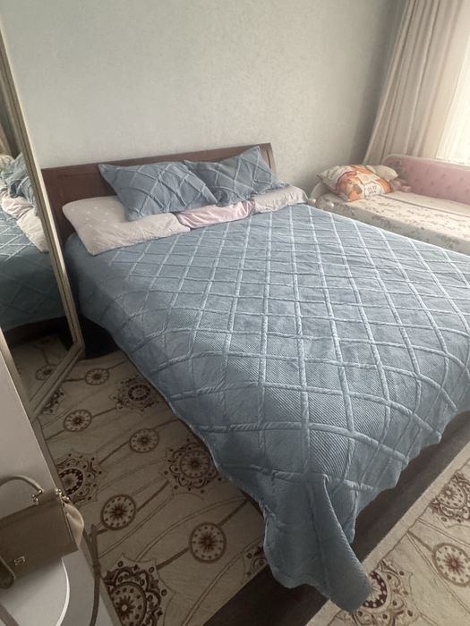 Кровать двуспальная