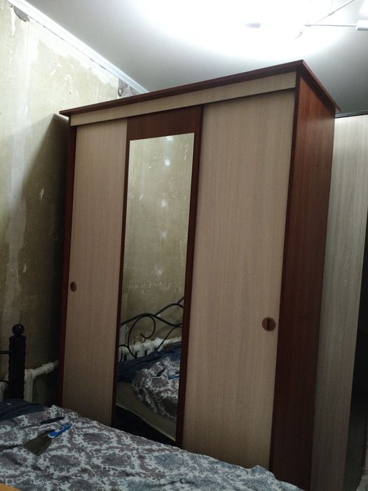Отдам шкаф срочно