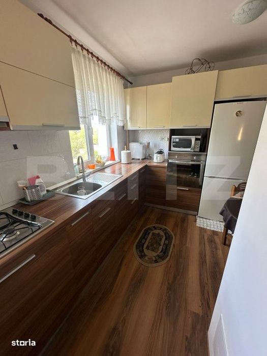 Apartament 2 camere, decomandat, 46 mp, etaj intermediar, parcare, Dam