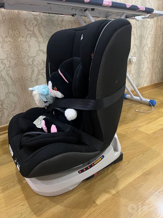Детские авто кресло абсолютно новое