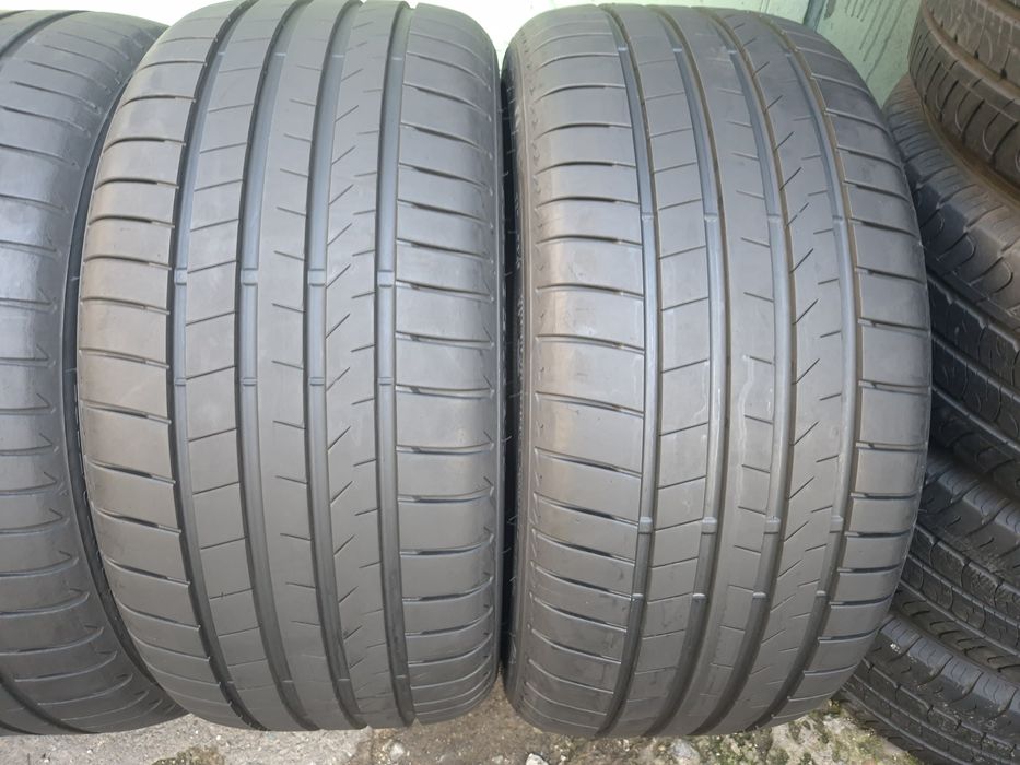 285 35 22  Anvelope de vară Bridgestone