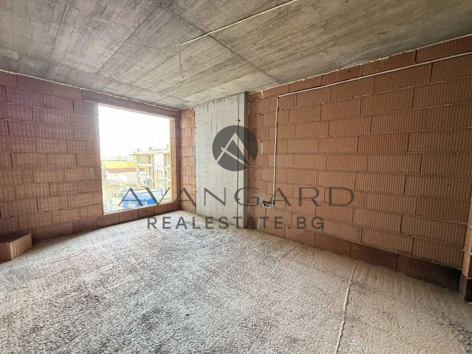 Продава се Четиристаен апартамент в Пловдив, Център - 150 кв.м за 729 €/кв.м - Снимка #14