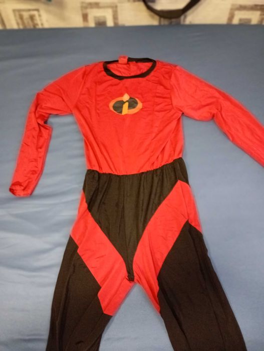 Костюм на Феноменалните, размер М мъжка номерация