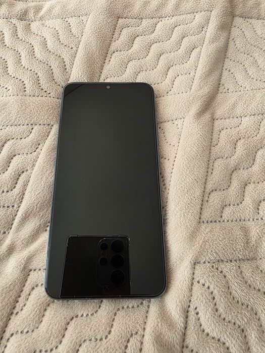 Продам телефон Самсунг С22+