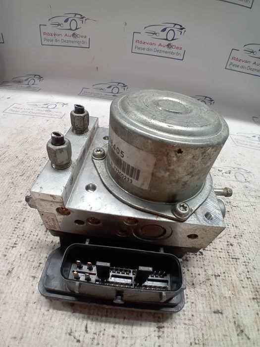 pompa abs nissan juke 2011