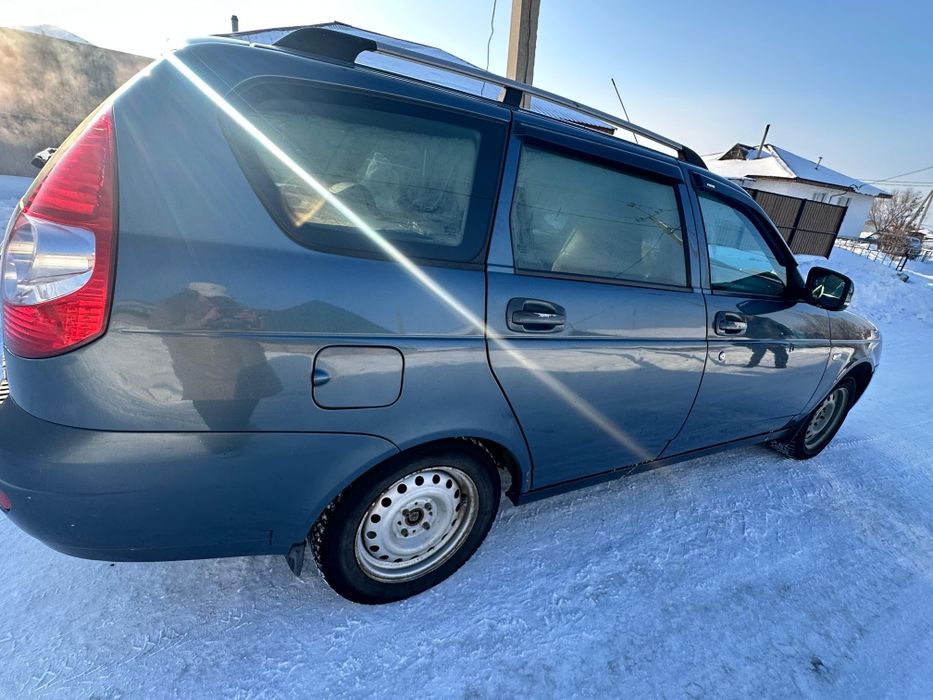 Продам приора универсал