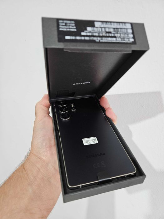 Samsung Galaxy S25 ultra 512 gb 12 gb nou la cutie.