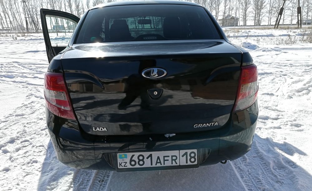 Lada Granta 2190.