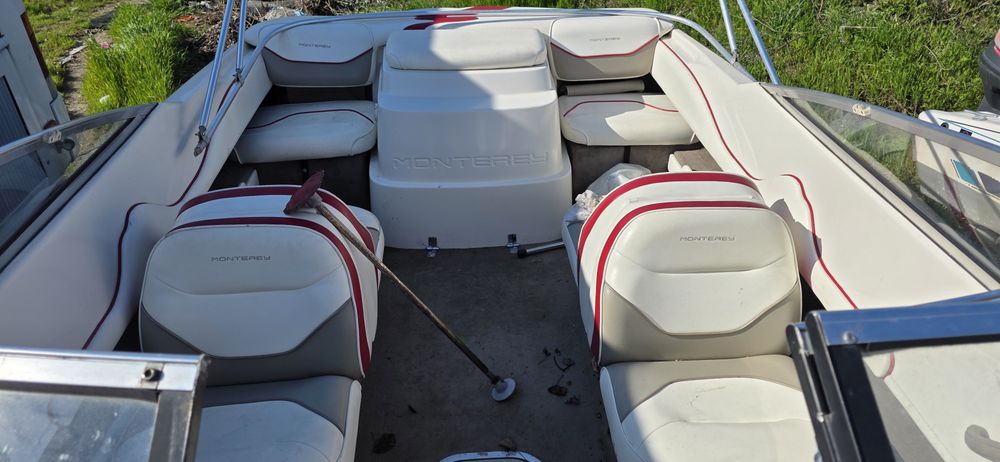 Vand barca MONTEREY bowrider 180