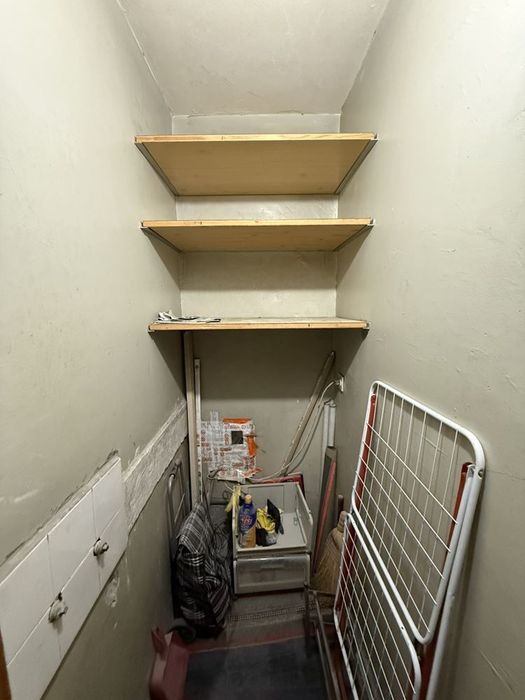 ДВУстаен апартамент! ж.к. Хаджи Димитър! Комуникативна локация!