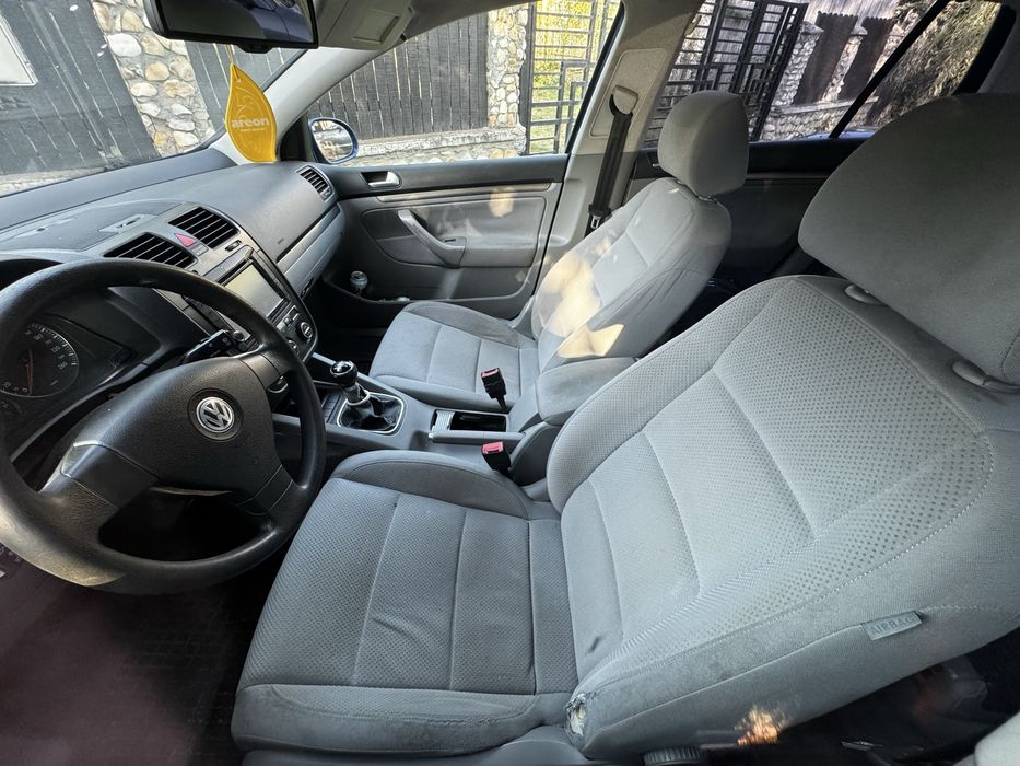 Wolskwagen Golf V 1.6 8v + GPL