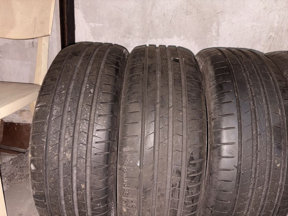 Летни Гуми 205/55/16 Vredestein