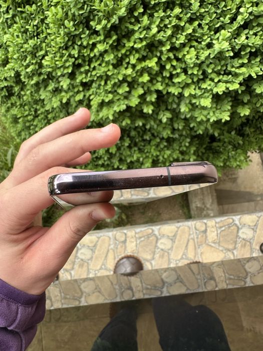 Samsung S22 128 GB черен напълно запазен
